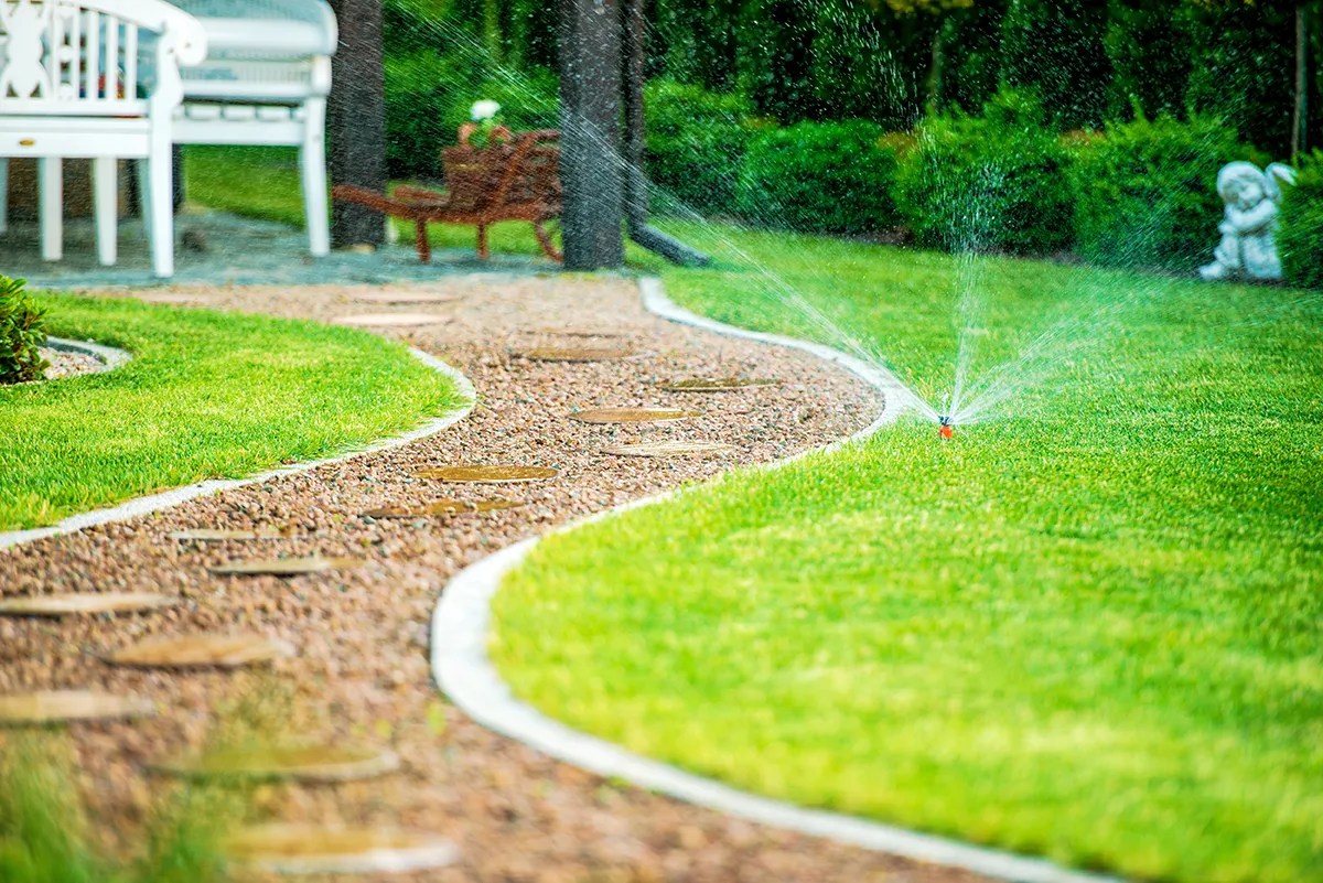 Progettazione giardini brescia  impianti di irrigazione - Il Lauro