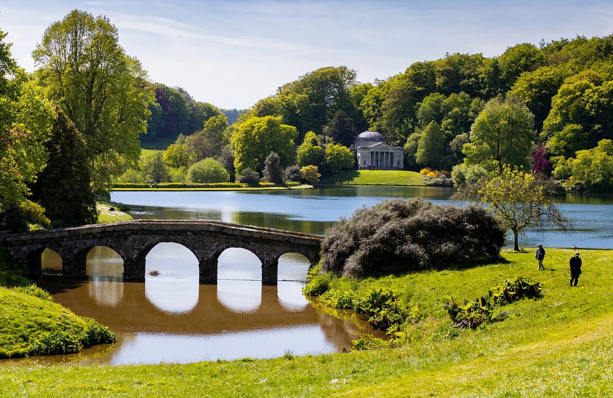 Tenuta Stourhead con giardino all'inglese con vista del giardino - Il Lauro